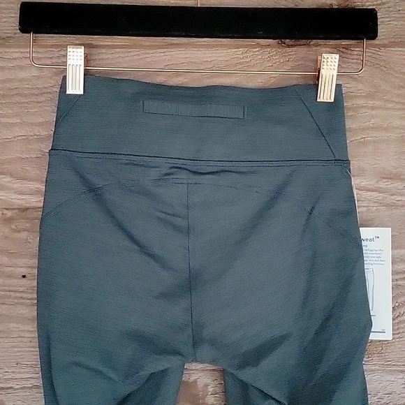 Outdoor Voices Size XS Evergreen TechSweat Core 3/4 Legging NWT - Picture 5 of 6